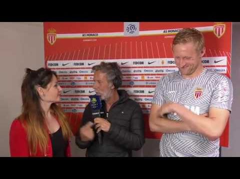 Une traductrice répond à la place de Kamil Glik le joueur de Monaco